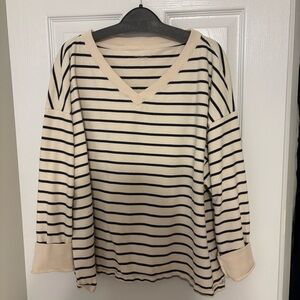 Abercrombie & Fitch Cream and Black Striped Long Sleeve Top